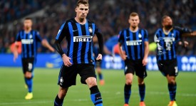 解说金句合集：“你永远可以相信彭云飞！”“这就是顶级对抗路的魅力！”